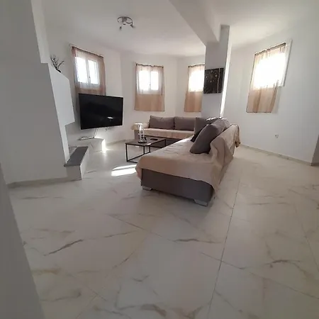 Apartmán Athina's Coastal Escape *